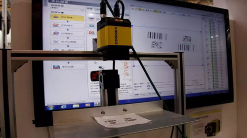 視覺(jué)檢測(cè).jpg 視覺(jué)檢測(cè).jpg